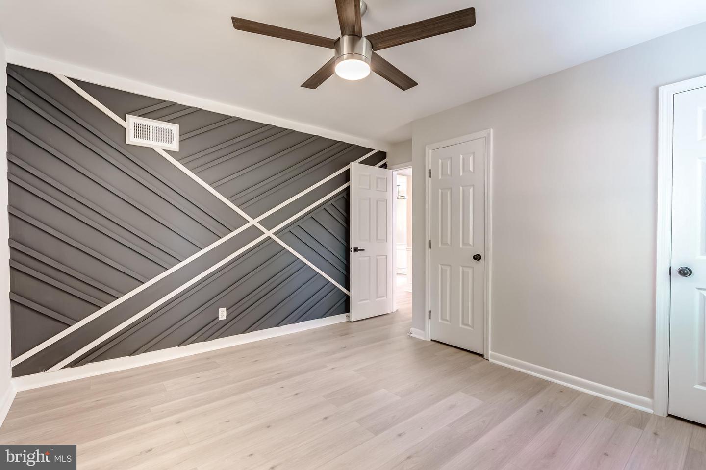 5614 TREMONT DR, ALEXANDRIA, Virginia 22303, 3 Bedrooms Bedrooms, ,1 BathroomBathrooms,Residential,For sale,5614 TREMONT DR,VAFX2238756 MLS # VAFX2238756