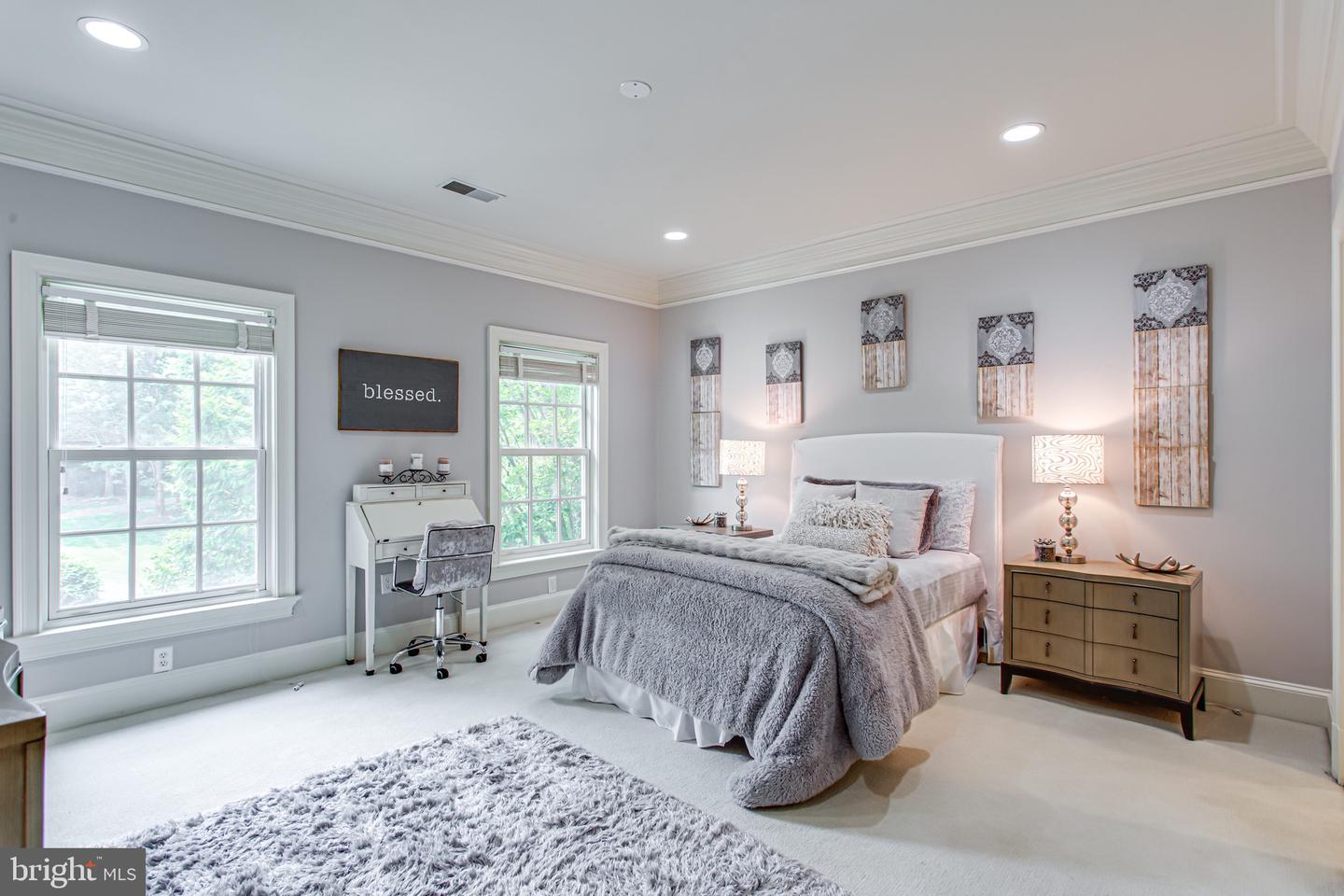 1034 FOUNDERS RIDGE LN, MCLEAN, Virginia 22102, 7 Bedrooms Bedrooms, ,7 BathroomsBathrooms,Residential,For sale,1034 FOUNDERS RIDGE LN,VAFX2239842 MLS # VAFX2239842