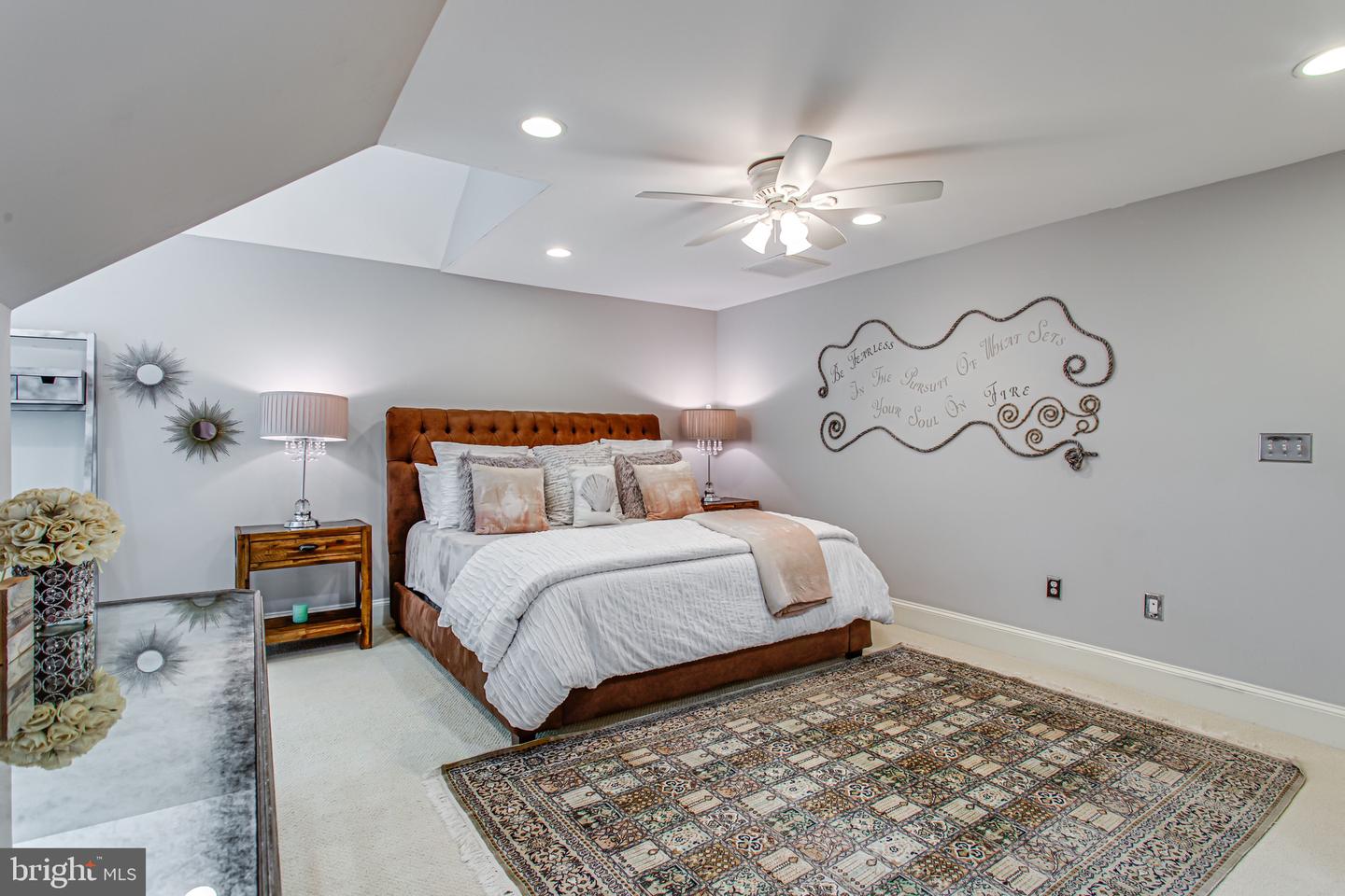 1034 FOUNDERS RIDGE LN, MCLEAN, Virginia 22102, 7 Bedrooms Bedrooms, ,7 BathroomsBathrooms,Residential,For sale,1034 FOUNDERS RIDGE LN,VAFX2239842 MLS # VAFX2239842