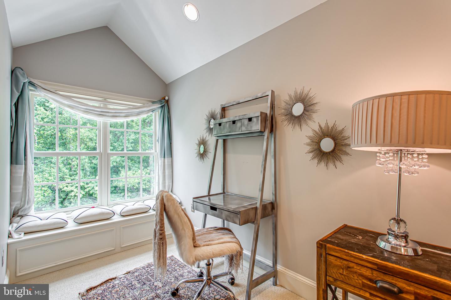 1034 FOUNDERS RIDGE LN, MCLEAN, Virginia 22102, 7 Bedrooms Bedrooms, ,7 BathroomsBathrooms,Residential,For sale,1034 FOUNDERS RIDGE LN,VAFX2239842 MLS # VAFX2239842