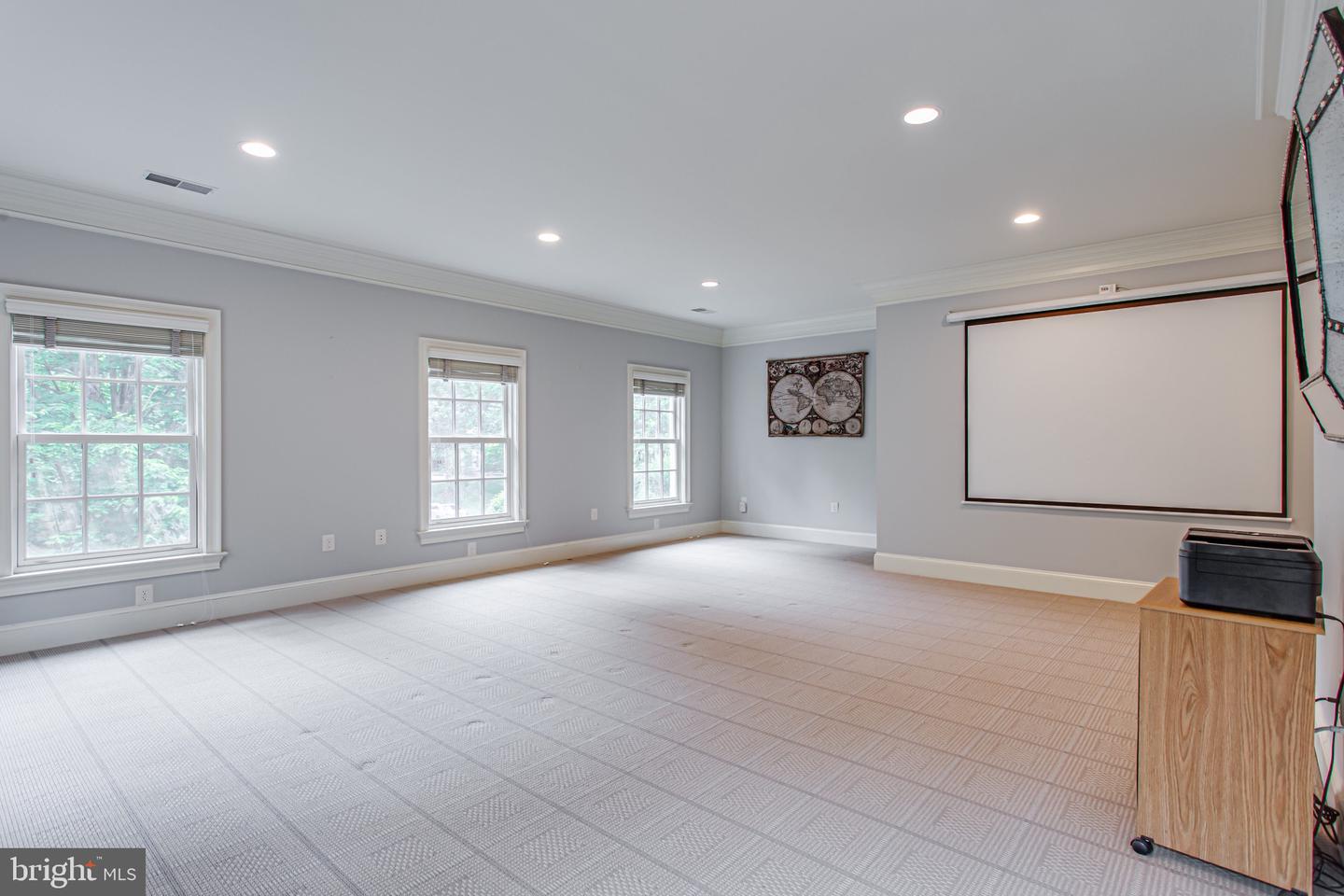 1034 FOUNDERS RIDGE LN, MCLEAN, Virginia 22102, 7 Bedrooms Bedrooms, ,7 BathroomsBathrooms,Residential,For sale,1034 FOUNDERS RIDGE LN,VAFX2239842 MLS # VAFX2239842