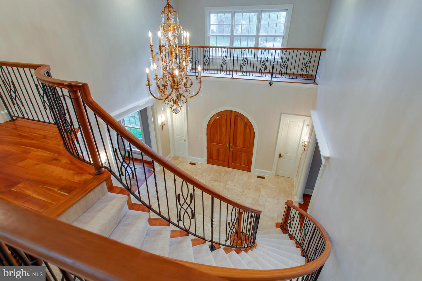 1034 FOUNDERS RIDGE LN, MCLEAN, Virginia 22102, 7 Bedrooms Bedrooms, ,7 BathroomsBathrooms,Residential,For sale,1034 FOUNDERS RIDGE LN,VAFX2239842 MLS # VAFX2239842