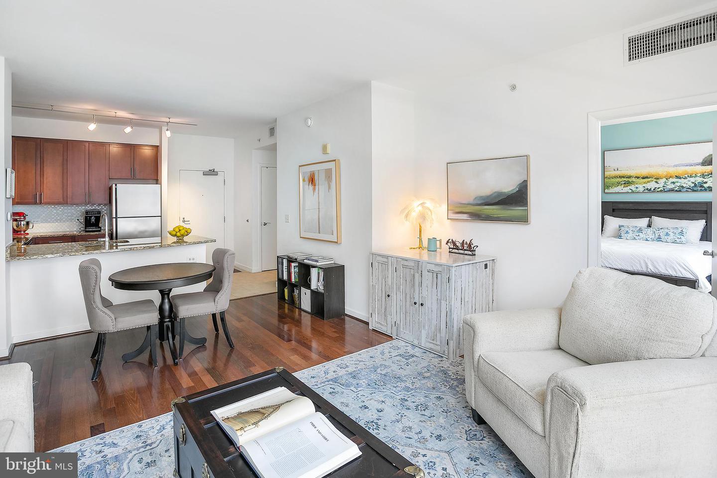 437 NEW YORK AVE NW #506, WASHINGTON, District Of Columbia 20001, 1 Bedroom Bedrooms, ,1 BathroomBathrooms,Residential,For sale,437 NEW YORK AVE NW #506,DCDC2200318 MLS # DCDC2200318