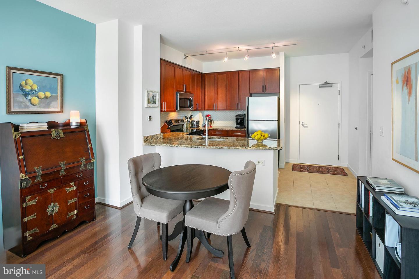 437 NEW YORK AVE NW #506, WASHINGTON, District Of Columbia 20001, 1 Bedroom Bedrooms, ,1 BathroomBathrooms,Residential,For sale,437 NEW YORK AVE NW #506,DCDC2200318 MLS # DCDC2200318