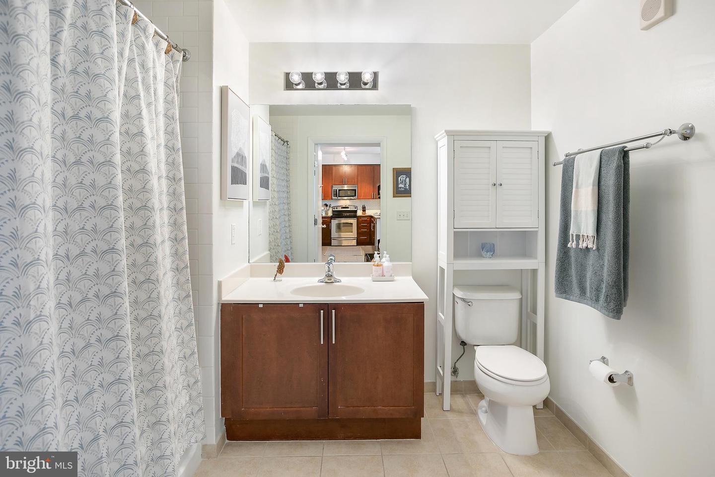 437 NEW YORK AVE NW #506, WASHINGTON, District Of Columbia 20001, 1 Bedroom Bedrooms, ,1 BathroomBathrooms,Residential,For sale,437 NEW YORK AVE NW #506,DCDC2200318 MLS # DCDC2200318