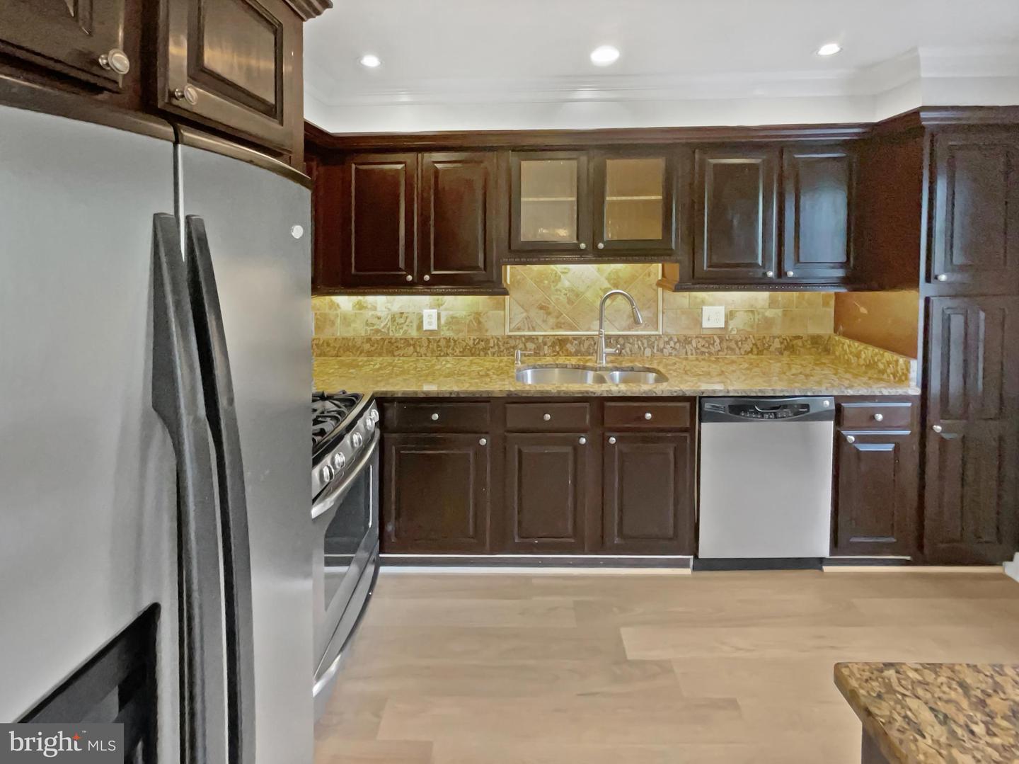 46891 RABBITRUN TER, STERLING, Virginia 20164, 3 Bedrooms Bedrooms, ,2 BathroomsBathrooms,Residential,For sale,46891 RABBITRUN TER,VALO2096388 MLS # VALO2096388