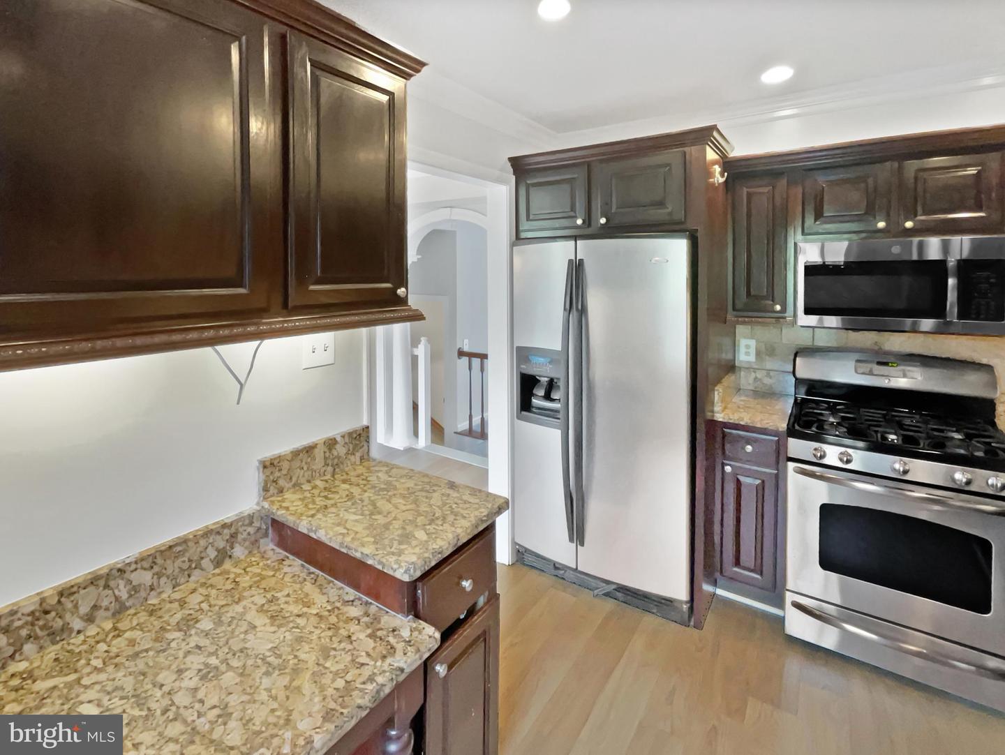 46891 RABBITRUN TER, STERLING, Virginia 20164, 3 Bedrooms Bedrooms, ,2 BathroomsBathrooms,Residential,For sale,46891 RABBITRUN TER,VALO2096388 MLS # VALO2096388
