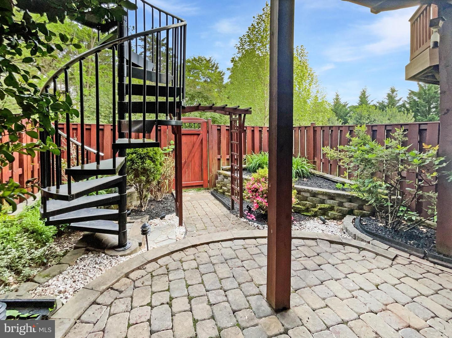 46891 RABBITRUN TER, STERLING, Virginia 20164, 3 Bedrooms Bedrooms, ,2 BathroomsBathrooms,Residential,For sale,46891 RABBITRUN TER,VALO2096388 MLS # VALO2096388