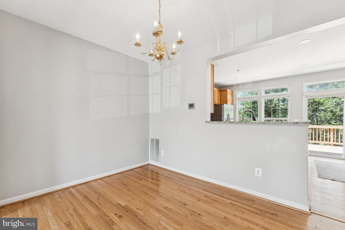 2928 HUNTINGTON GROVE SQ, ALEXANDRIA, Virginia 22306, 3 Bedrooms Bedrooms, ,2 BathroomsBathrooms,Residential,For sale,2928 HUNTINGTON GROVE SQ,VAFX2240806 MLS # VAFX2240806