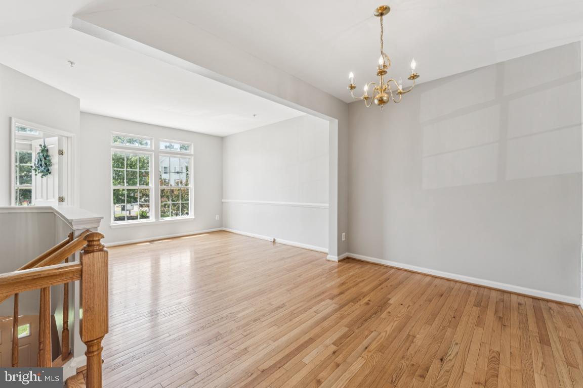 2928 HUNTINGTON GROVE SQ, ALEXANDRIA, Virginia 22306, 3 Bedrooms Bedrooms, ,2 BathroomsBathrooms,Residential,For sale,2928 HUNTINGTON GROVE SQ,VAFX2240806 MLS # VAFX2240806