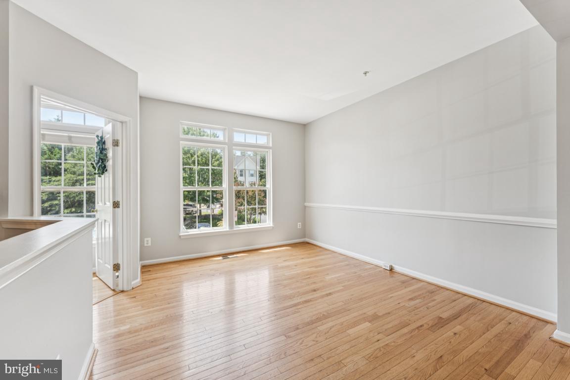 2928 HUNTINGTON GROVE SQ, ALEXANDRIA, Virginia 22306, 3 Bedrooms Bedrooms, ,2 BathroomsBathrooms,Residential,For sale,2928 HUNTINGTON GROVE SQ,VAFX2240806 MLS # VAFX2240806