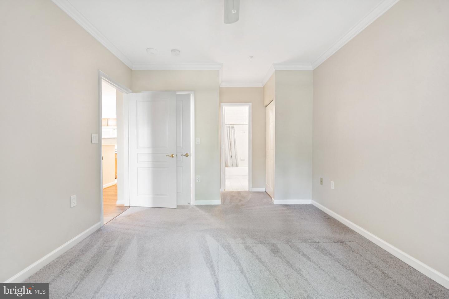 2204 WESTCOURT LN #122, HERNDON, Virginia 20170, 1 Bedroom Bedrooms, ,1 BathroomBathrooms,Residential,For sale,2204 WESTCOURT LN #122,VAFX2240854 MLS # VAFX2240854