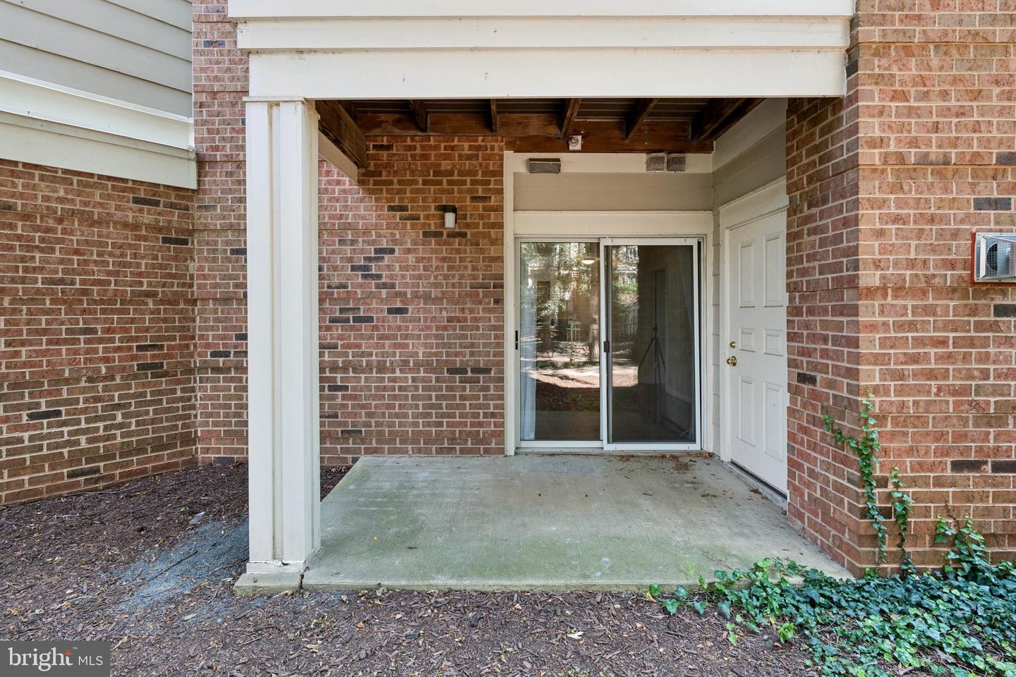2204 WESTCOURT LN #122, HERNDON, Virginia 20170, 1 Bedroom Bedrooms, ,1 BathroomBathrooms,Residential,For sale,2204 WESTCOURT LN #122,VAFX2240854 MLS # VAFX2240854