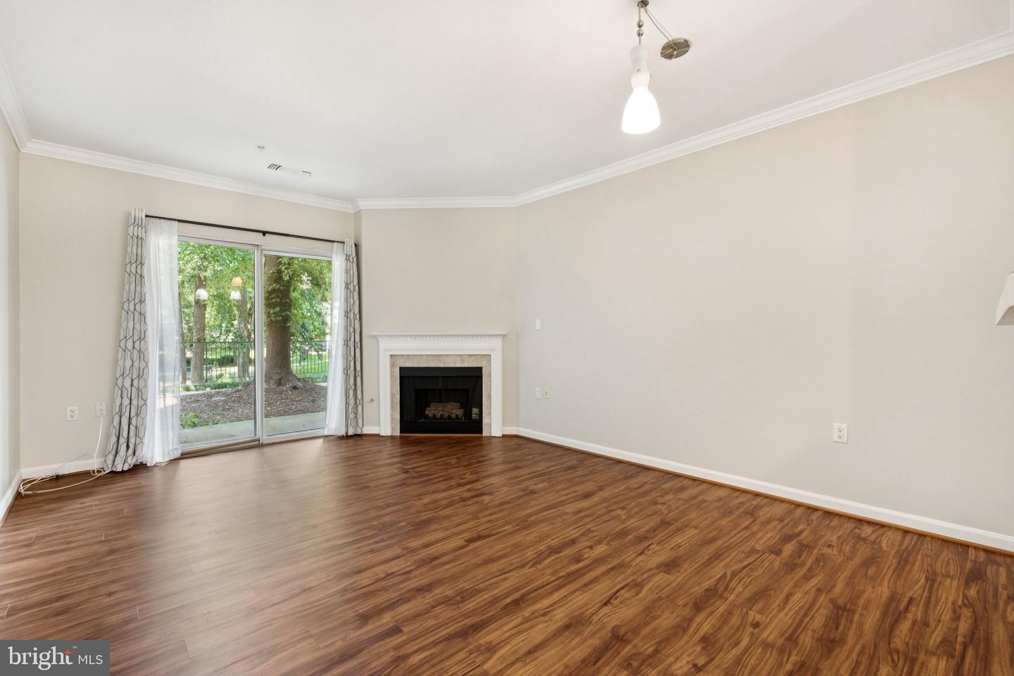 2204 WESTCOURT LN #122, HERNDON, Virginia 20170, 1 Bedroom Bedrooms, ,1 BathroomBathrooms,Residential,For sale,2204 WESTCOURT LN #122,VAFX2240854 MLS # VAFX2240854