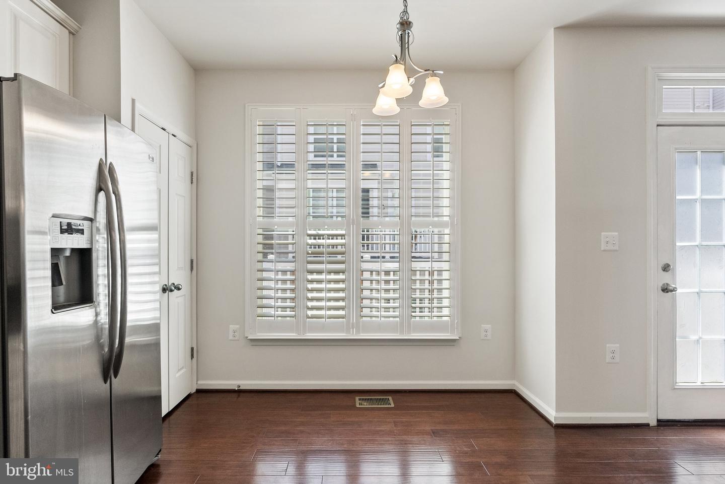 42189 SHORECREST TER, ALDIE, Virginia 20105, 3 Bedrooms Bedrooms, ,2 BathroomsBathrooms,Residential,For sale,42189 SHORECREST TER,VALO2096562 MLS # VALO2096562
