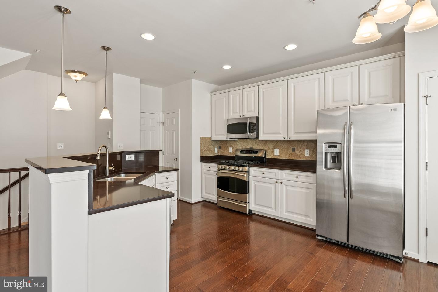 42189 SHORECREST TER, ALDIE, Virginia 20105, 3 Bedrooms Bedrooms, ,2 BathroomsBathrooms,Residential,For sale,42189 SHORECREST TER,VALO2096562 MLS # VALO2096562
