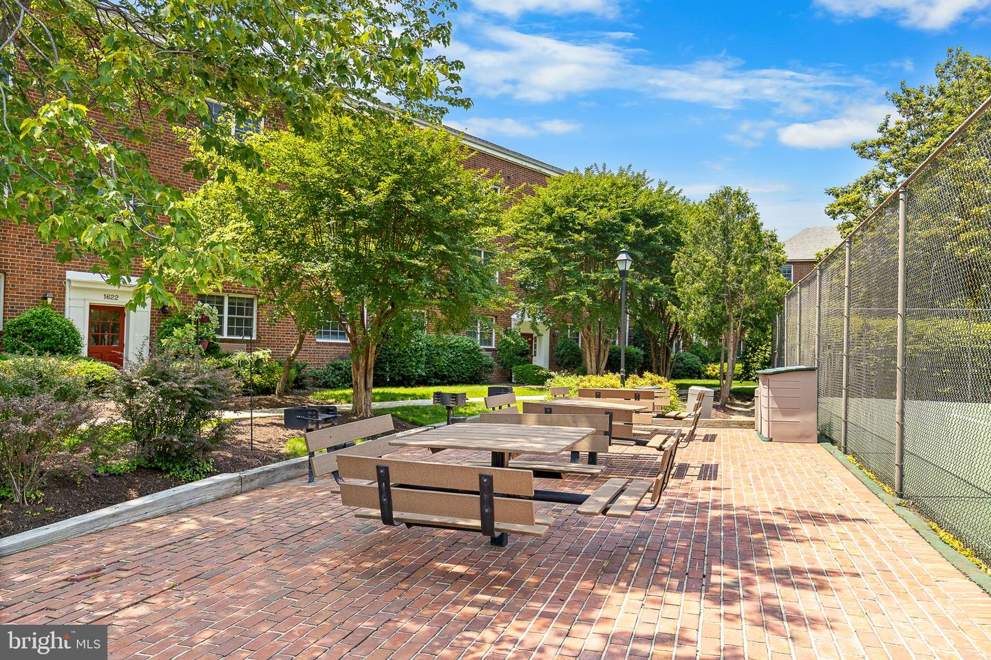 1716 W ABINGDON DR #103, ALEXANDRIA, Virginia 22314, 1 Bedroom Bedrooms, ,1 BathroomBathrooms,Residential,For sale,1716 W ABINGDON DR #103,VAAX2045398 MLS # VAAX2045398