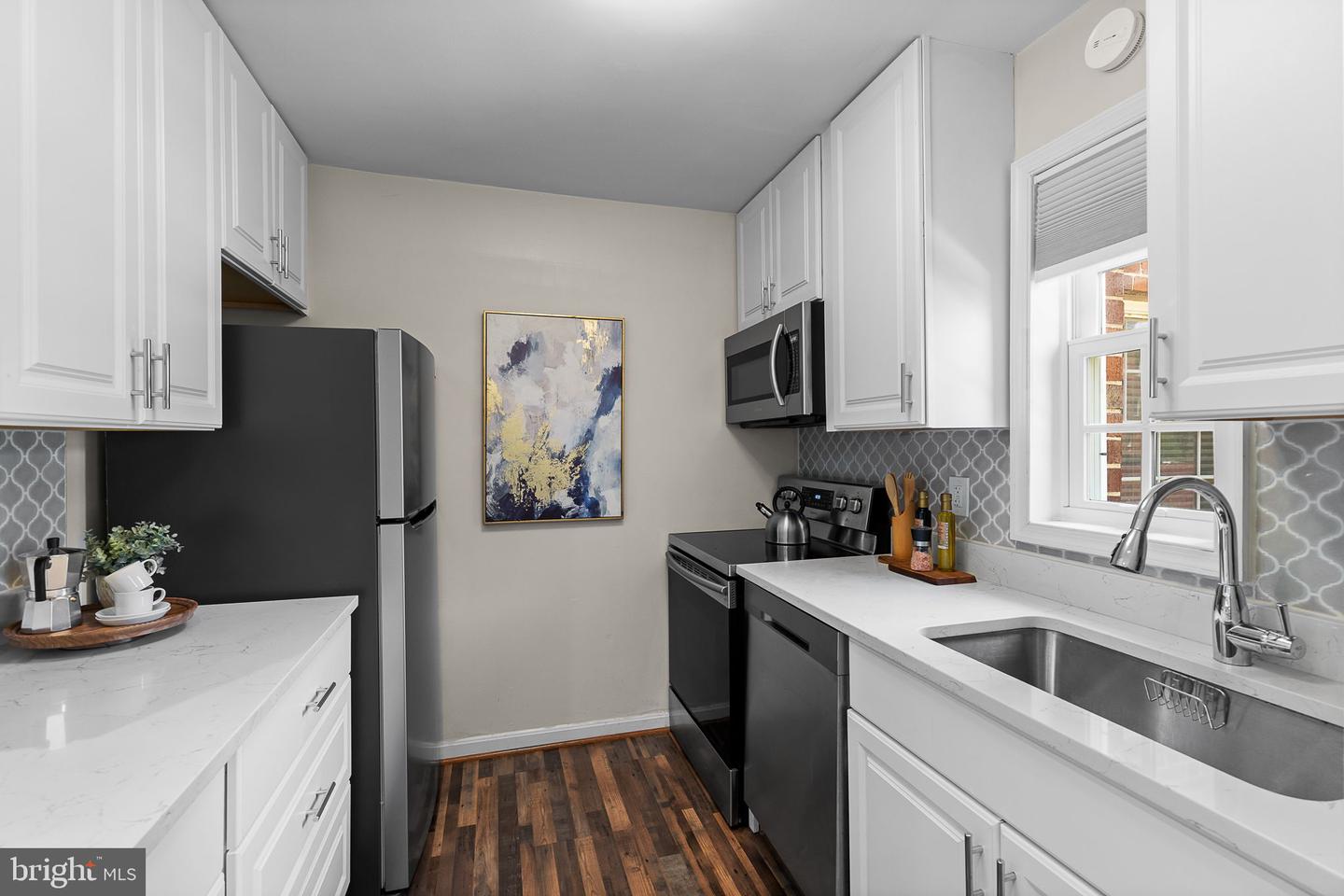 1716 W ABINGDON DR #103, ALEXANDRIA, Virginia 22314, 1 Bedroom Bedrooms, ,1 BathroomBathrooms,Residential,For sale,1716 W ABINGDON DR #103,VAAX2045398 MLS # VAAX2045398