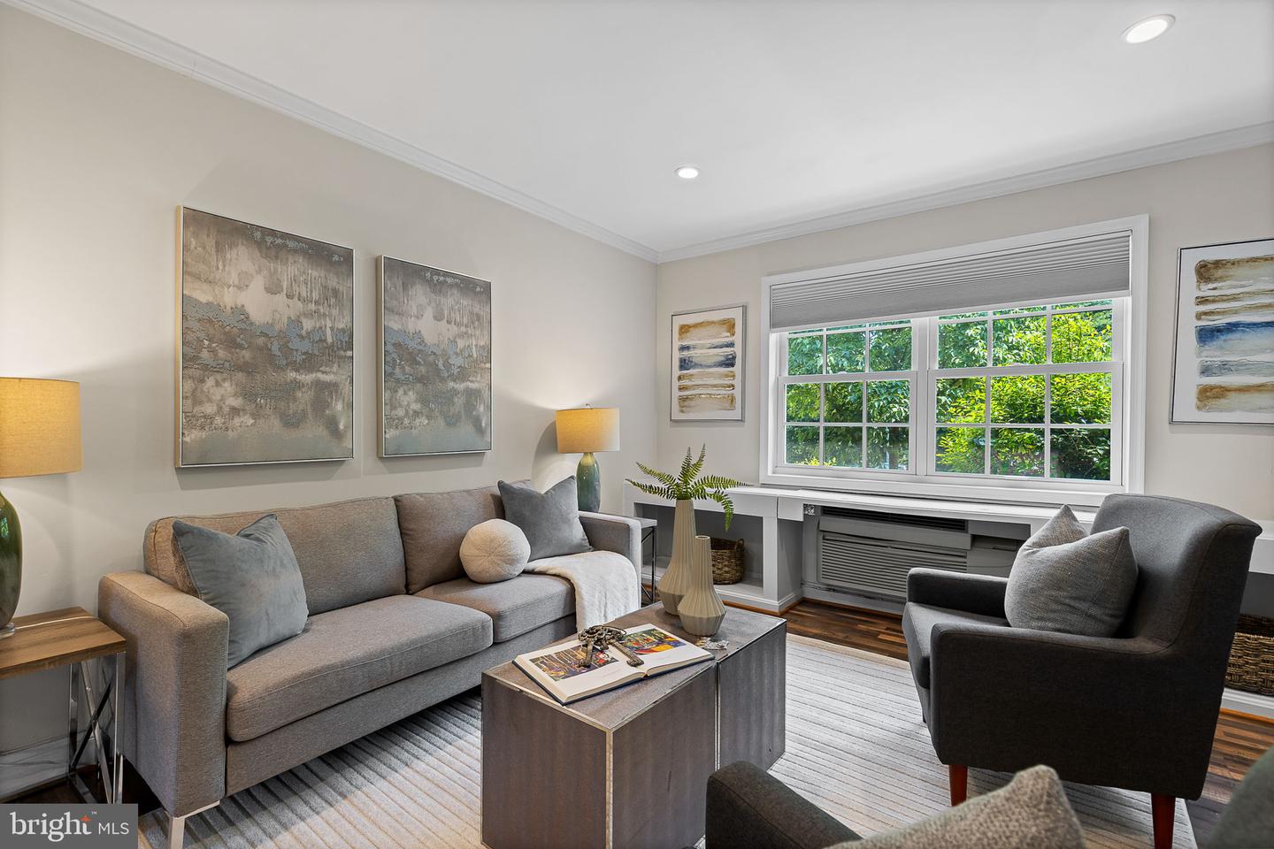 1716 W ABINGDON DR #103, ALEXANDRIA, Virginia 22314, 1 Bedroom Bedrooms, ,1 BathroomBathrooms,Residential,For sale,1716 W ABINGDON DR #103,VAAX2045398 MLS # VAAX2045398