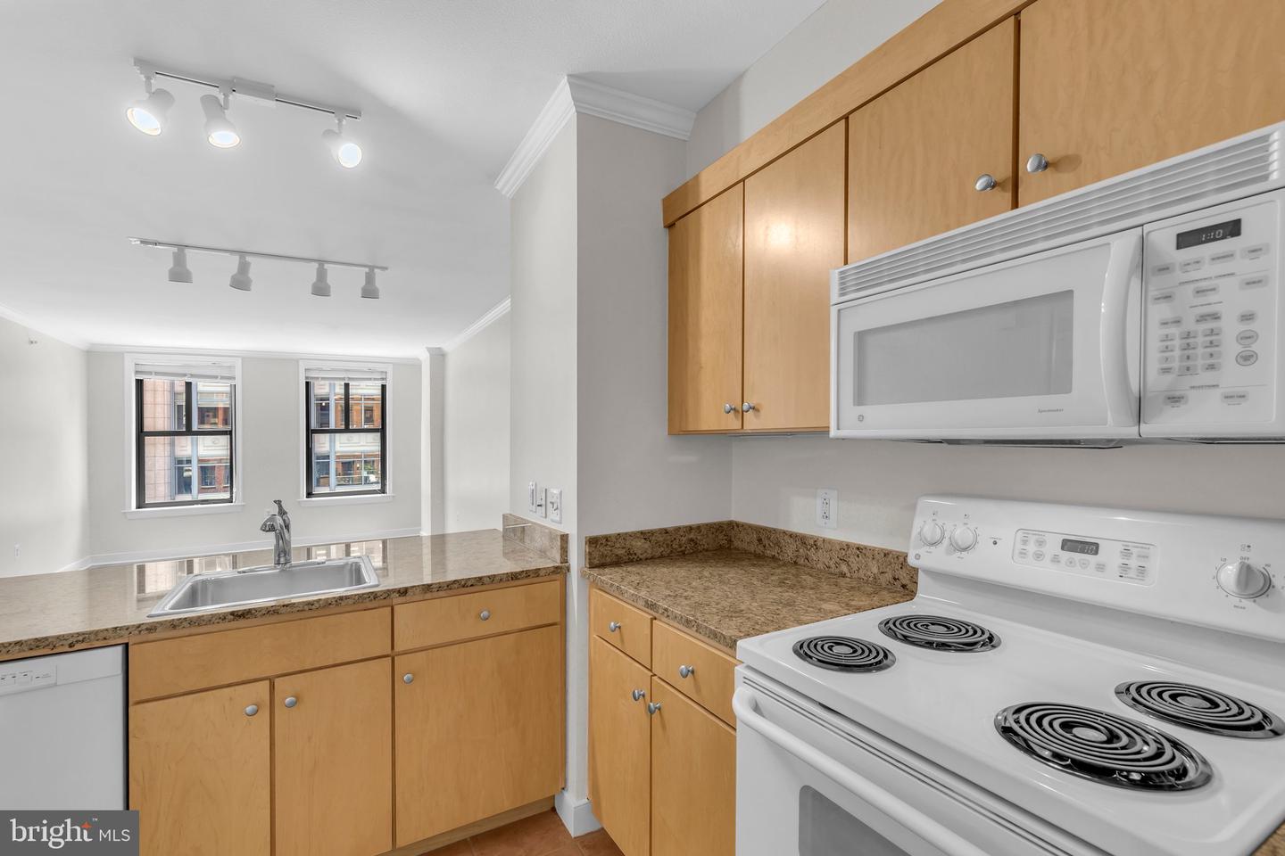 631 D ST NW #431, WASHINGTON, District Of Columbia 20004, 1 Bedroom Bedrooms, ,1 BathroomBathrooms,Residential,For sale,631 D ST NW #431,DCDC2201454 MLS # DCDC2201454