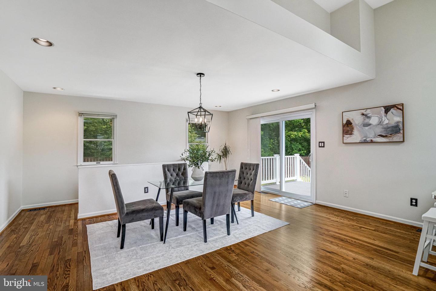 5927 DOVE DR, ALEXANDRIA, Virginia 22310, 4 Bedrooms Bedrooms, ,3 BathroomsBathrooms,Residential,For sale,5927 DOVE DR,VAFX2242108 MLS # VAFX2242108