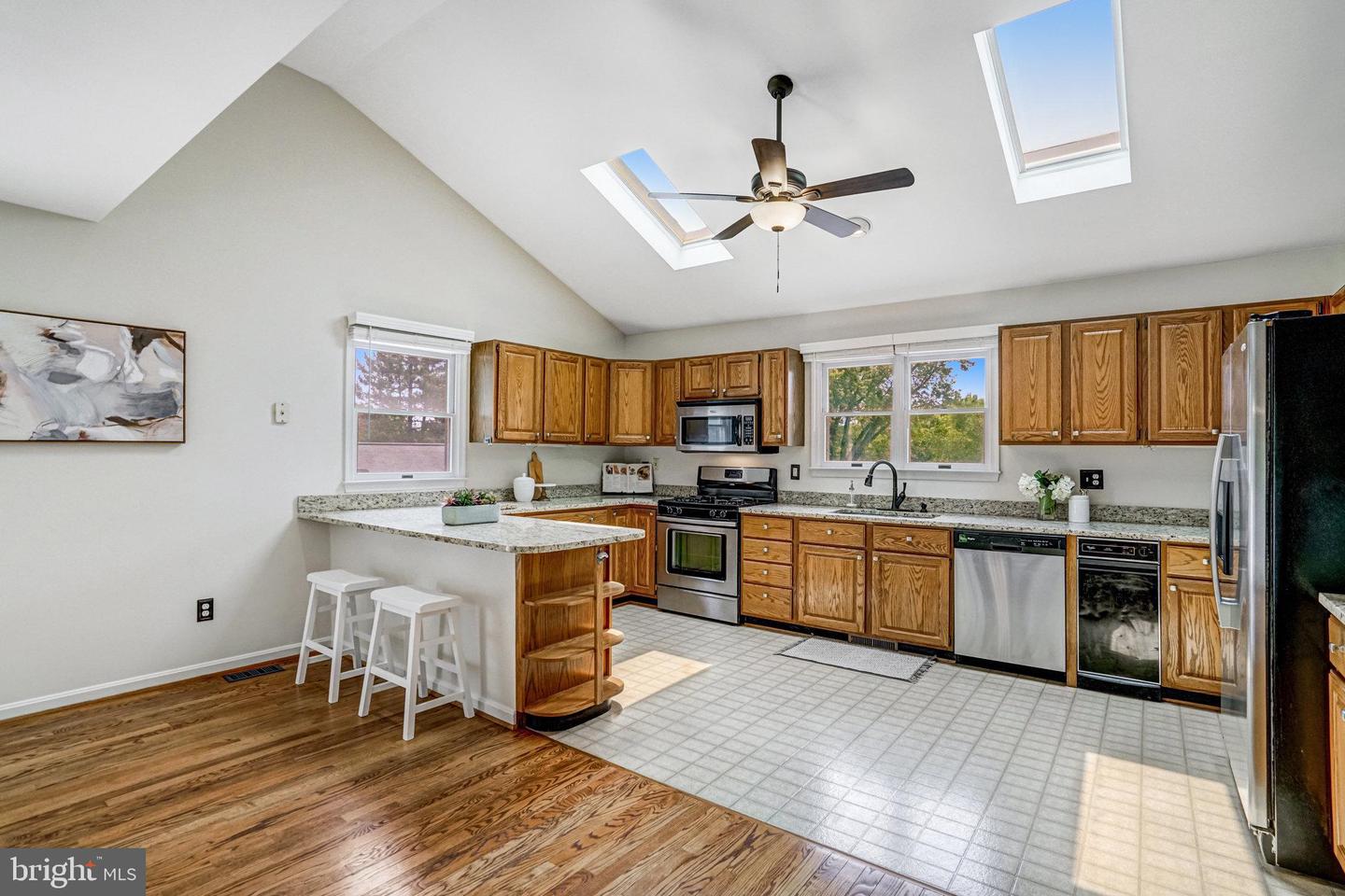 5927 DOVE DR, ALEXANDRIA, Virginia 22310, 4 Bedrooms Bedrooms, ,3 BathroomsBathrooms,Residential,For sale,5927 DOVE DR,VAFX2242108 MLS # VAFX2242108