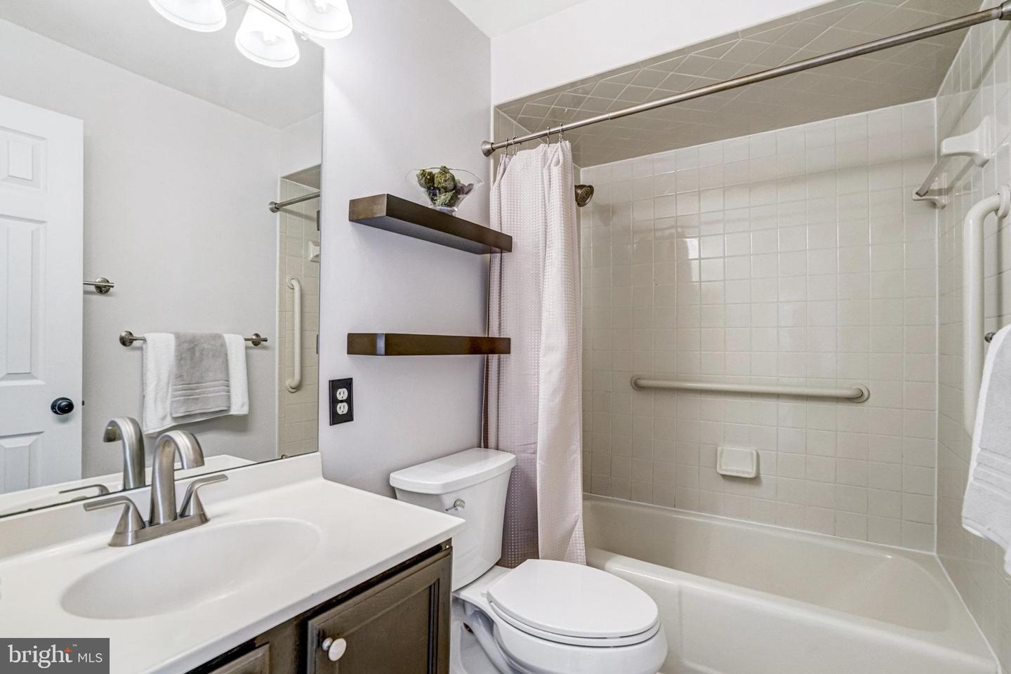 5927 DOVE DR, ALEXANDRIA, Virginia 22310, 4 Bedrooms Bedrooms, ,3 BathroomsBathrooms,Residential,For sale,5927 DOVE DR,VAFX2242108 MLS # VAFX2242108
