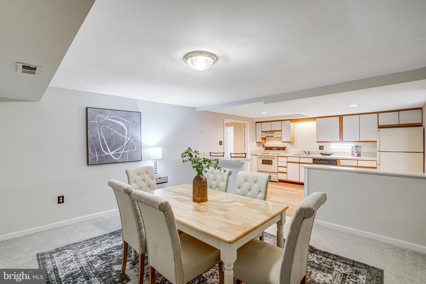 5927 DOVE DR, ALEXANDRIA, Virginia 22310, 4 Bedrooms Bedrooms, ,3 BathroomsBathrooms,Residential,For sale,5927 DOVE DR,VAFX2242108 MLS # VAFX2242108
