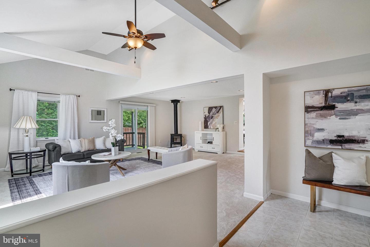 5927 DOVE DR, ALEXANDRIA, Virginia 22310, 4 Bedrooms Bedrooms, ,3 BathroomsBathrooms,Residential,For sale,5927 DOVE DR,VAFX2242108 MLS # VAFX2242108