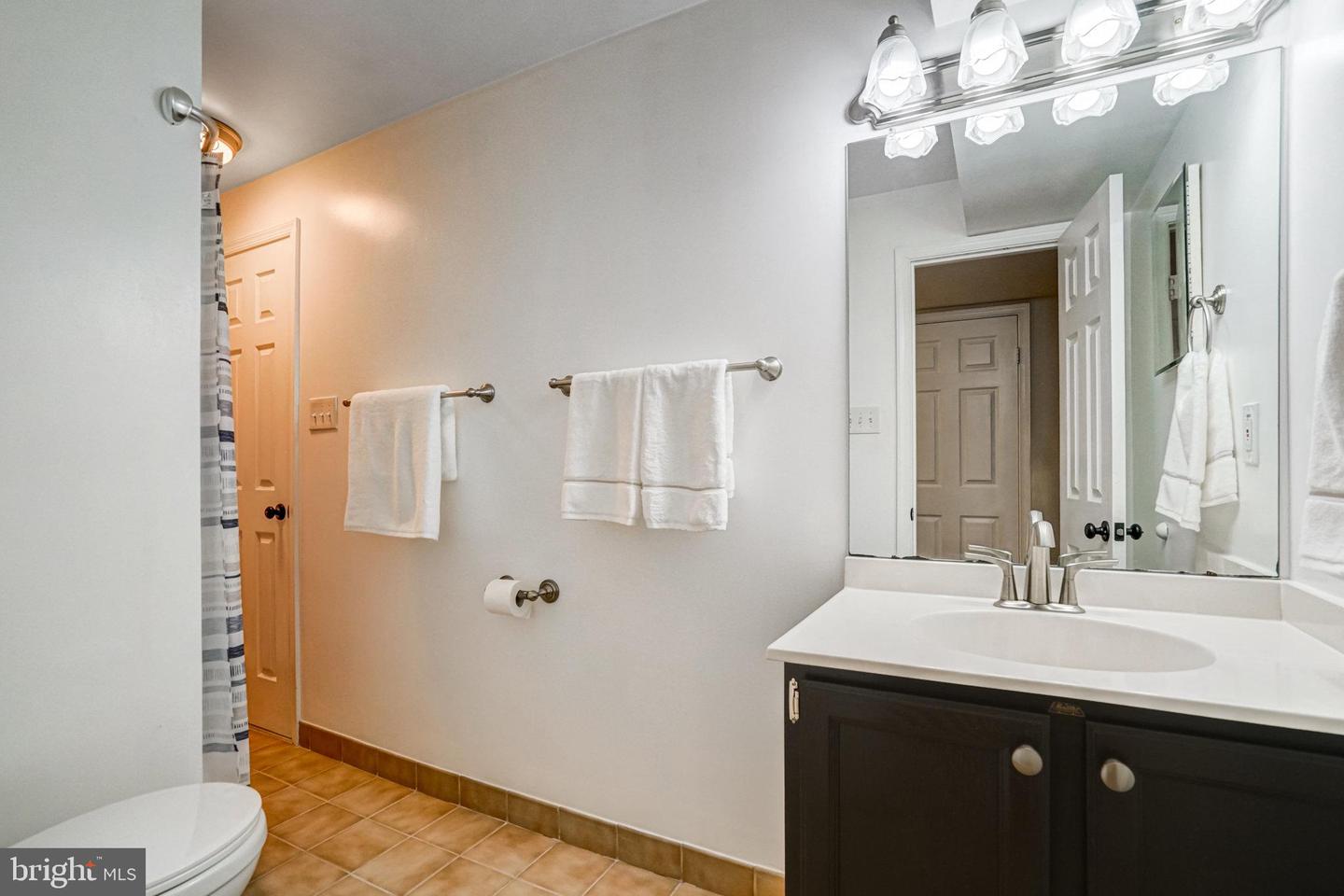 5927 DOVE DR, ALEXANDRIA, Virginia 22310, 4 Bedrooms Bedrooms, ,3 BathroomsBathrooms,Residential,For sale,5927 DOVE DR,VAFX2242108 MLS # VAFX2242108