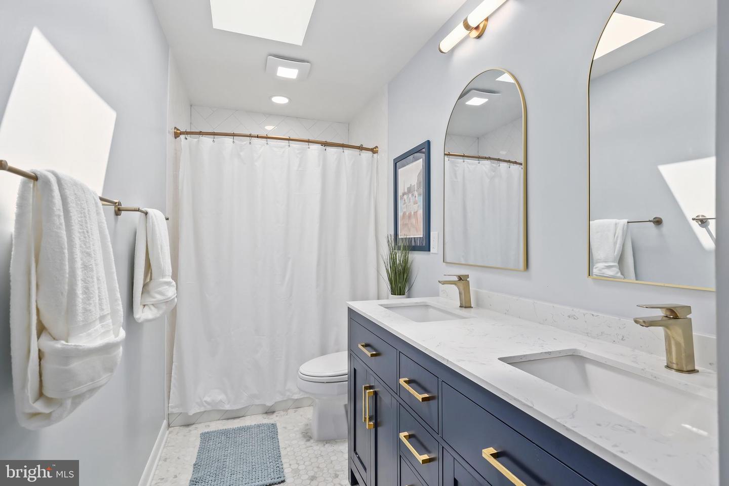 3309 PARKSIDE TER, FAIRFAX, Virginia 22031, 5 Bedrooms Bedrooms, ,2 BathroomsBathrooms,Residential,For sale,3309 PARKSIDE TER,VAFX2242048 MLS # VAFX2242048