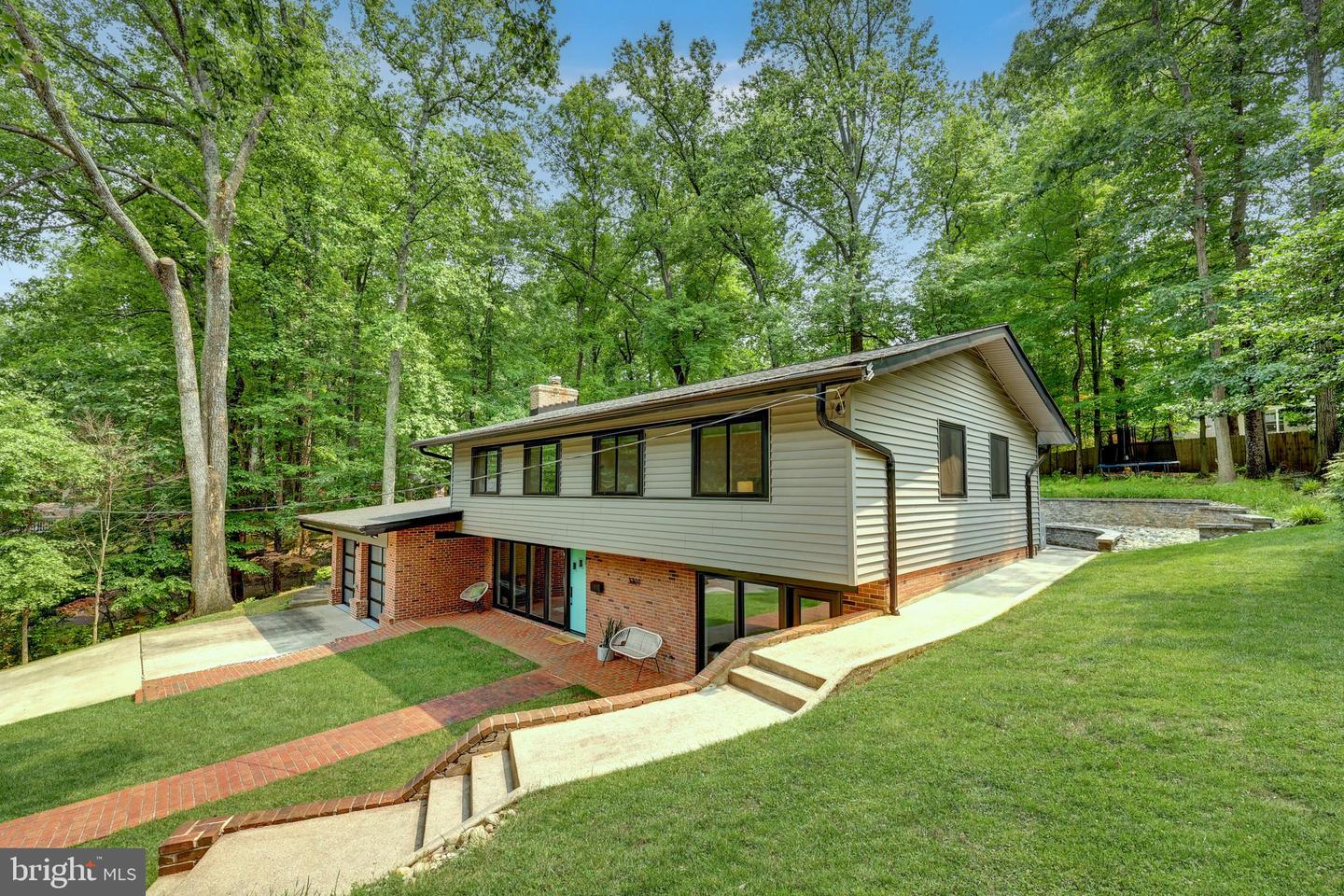 3309 PARKSIDE TER, FAIRFAX, Virginia 22031, 5 Bedrooms Bedrooms, ,2 BathroomsBathrooms,Residential,For sale,3309 PARKSIDE TER,VAFX2242048 MLS # VAFX2242048