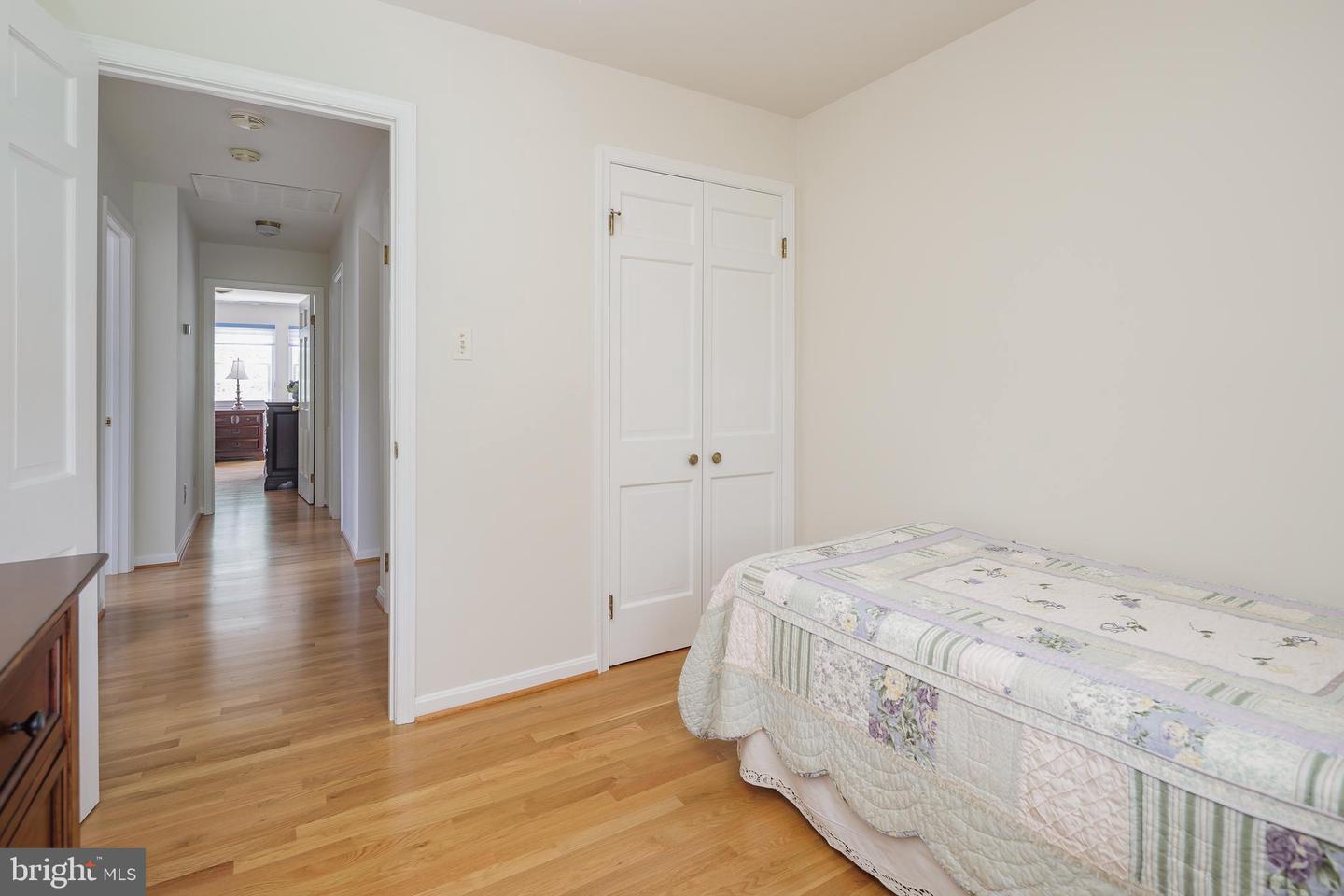 3809 RUSSELL RD, WOODBRIDGE, Virginia 22192, 5 Bedrooms Bedrooms, ,3 BathroomsBathrooms,Residential,For sale,3809 RUSSELL RD,VAPW2095144 MLS # VAPW2095144