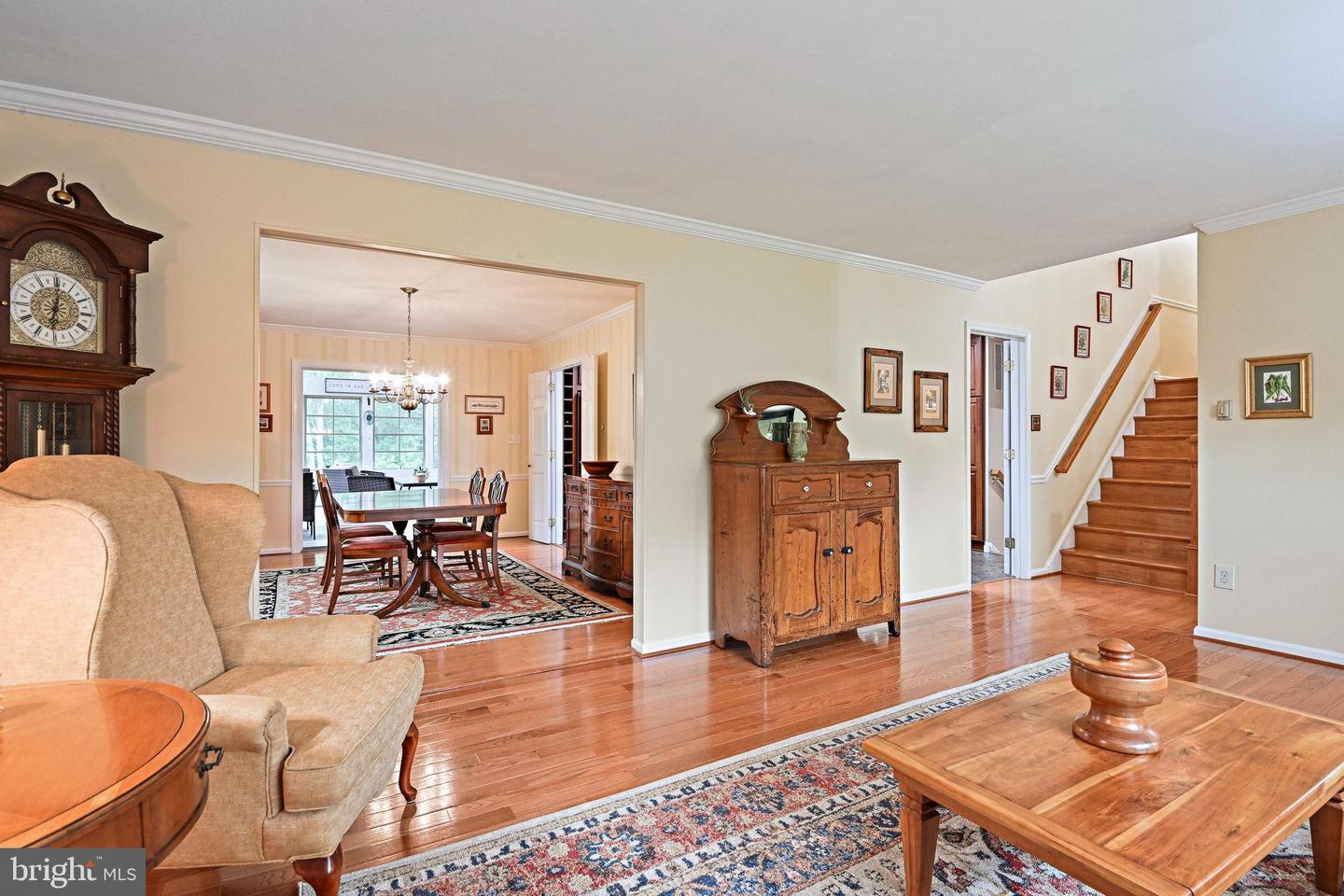 10404 TRUMPETER CT, VIENNA, Virginia 22182, 4 Bedrooms Bedrooms, 19 Rooms Rooms,3 BathroomsBathrooms,Residential,For sale,10404 TRUMPETER CT,VAFX2242112 MLS # VAFX2242112