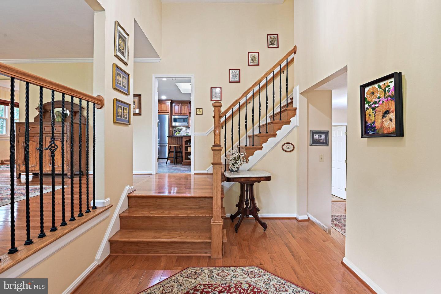 10404 TRUMPETER CT, VIENNA, Virginia 22182, 4 Bedrooms Bedrooms, 19 Rooms Rooms,3 BathroomsBathrooms,Residential,For sale,10404 TRUMPETER CT,VAFX2242112 MLS # VAFX2242112