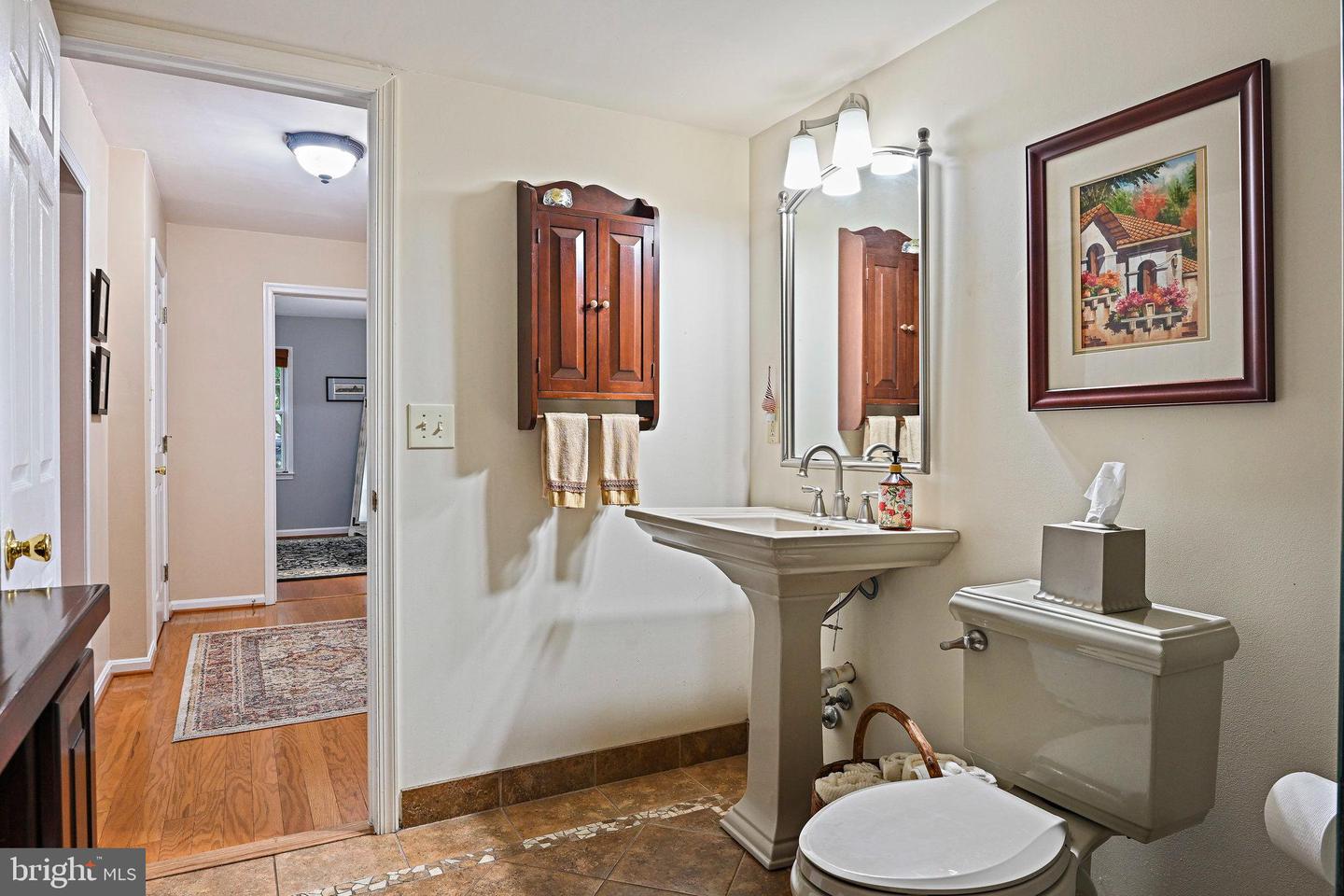 10404 TRUMPETER CT, VIENNA, Virginia 22182, 4 Bedrooms Bedrooms, 19 Rooms Rooms,3 BathroomsBathrooms,Residential,For sale,10404 TRUMPETER CT,VAFX2242112 MLS # VAFX2242112
