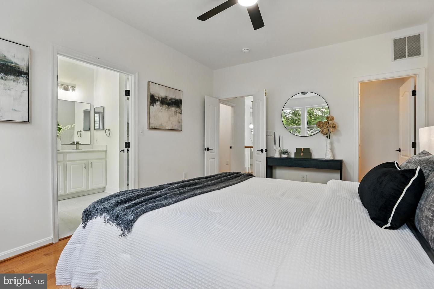 13910 GOTHIC DR, CENTREVILLE, Virginia 20121, 3 Bedrooms Bedrooms, ,2 BathroomsBathrooms,Residential,For sale,13910 GOTHIC DR,VAFX2242228 MLS # VAFX2242228