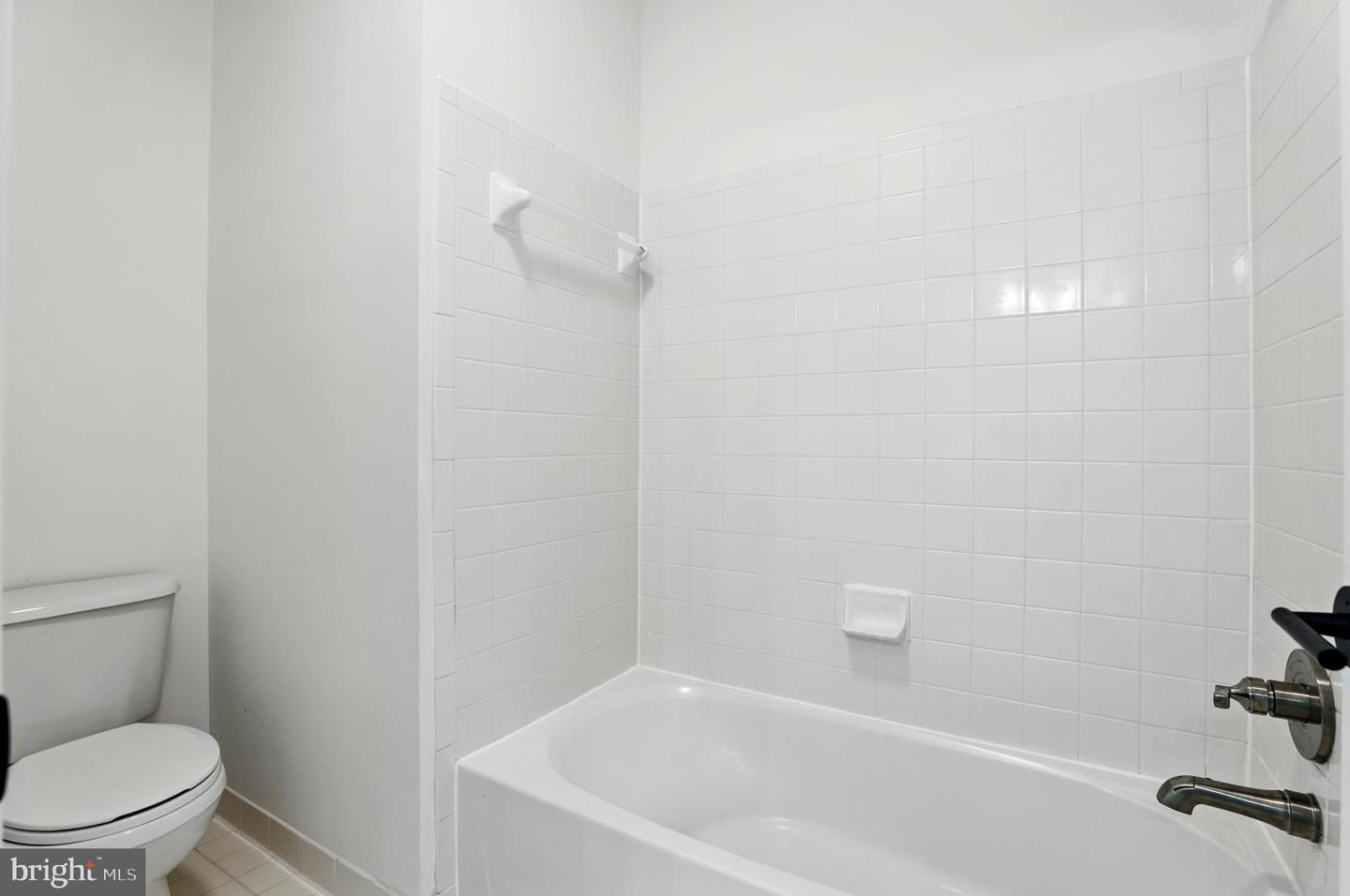 13910 GOTHIC DR, CENTREVILLE, Virginia 20121, 3 Bedrooms Bedrooms, ,2 BathroomsBathrooms,Residential,For sale,13910 GOTHIC DR,VAFX2242228 MLS # VAFX2242228
