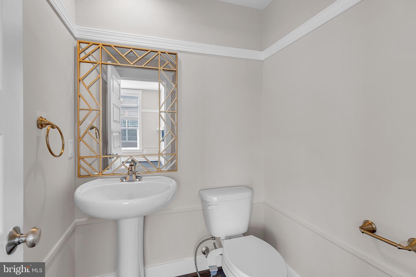 42645 ADEN TER, ASHBURN, Virginia 20148, 3 Bedrooms Bedrooms, ,3 BathroomsBathrooms,Residential,For sale,42645 ADEN TER,VALO2097356 MLS # VALO2097356