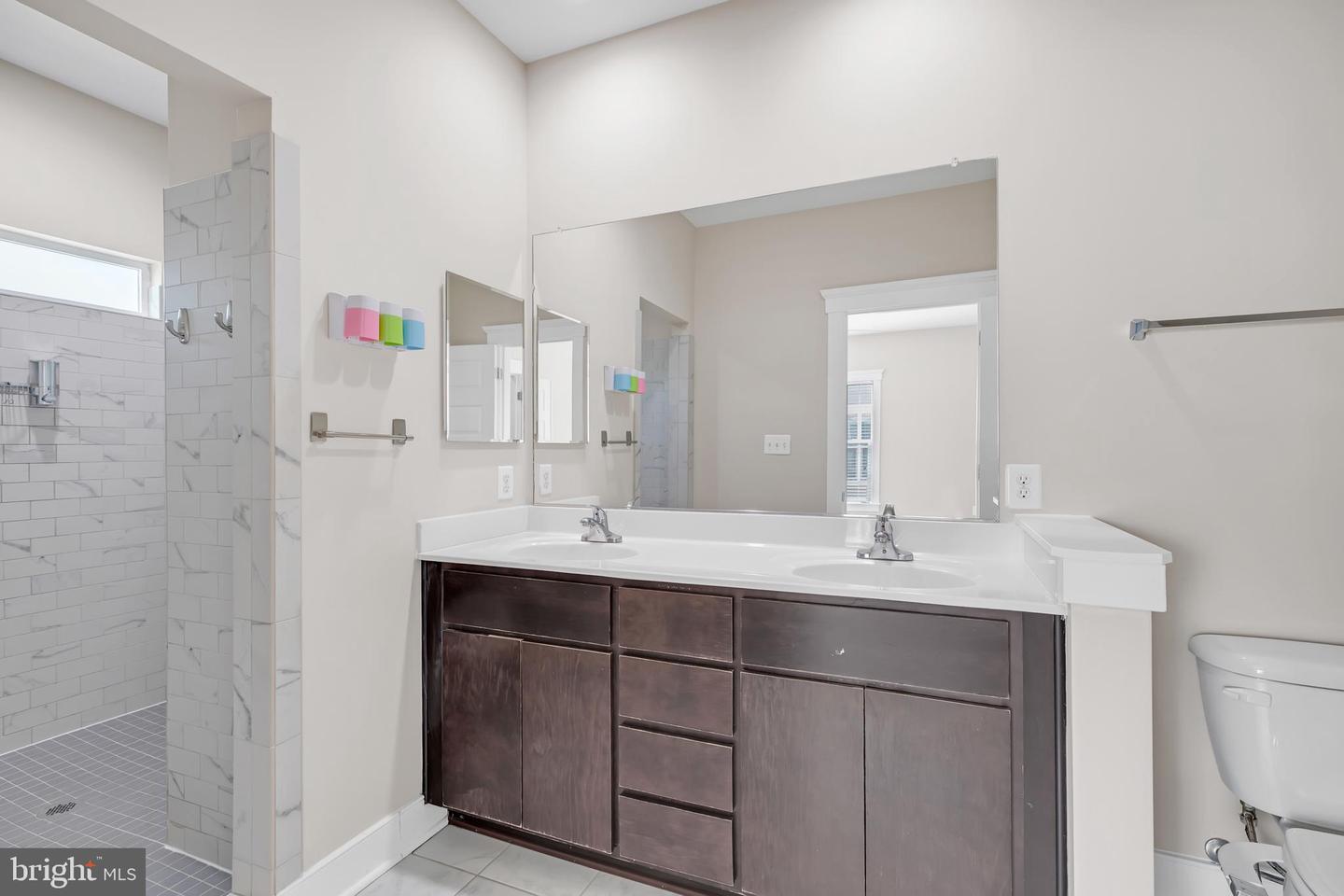 42645 ADEN TER, ASHBURN, Virginia 20148, 3 Bedrooms Bedrooms, ,3 BathroomsBathrooms,Residential,For sale,42645 ADEN TER,VALO2097356 MLS # VALO2097356