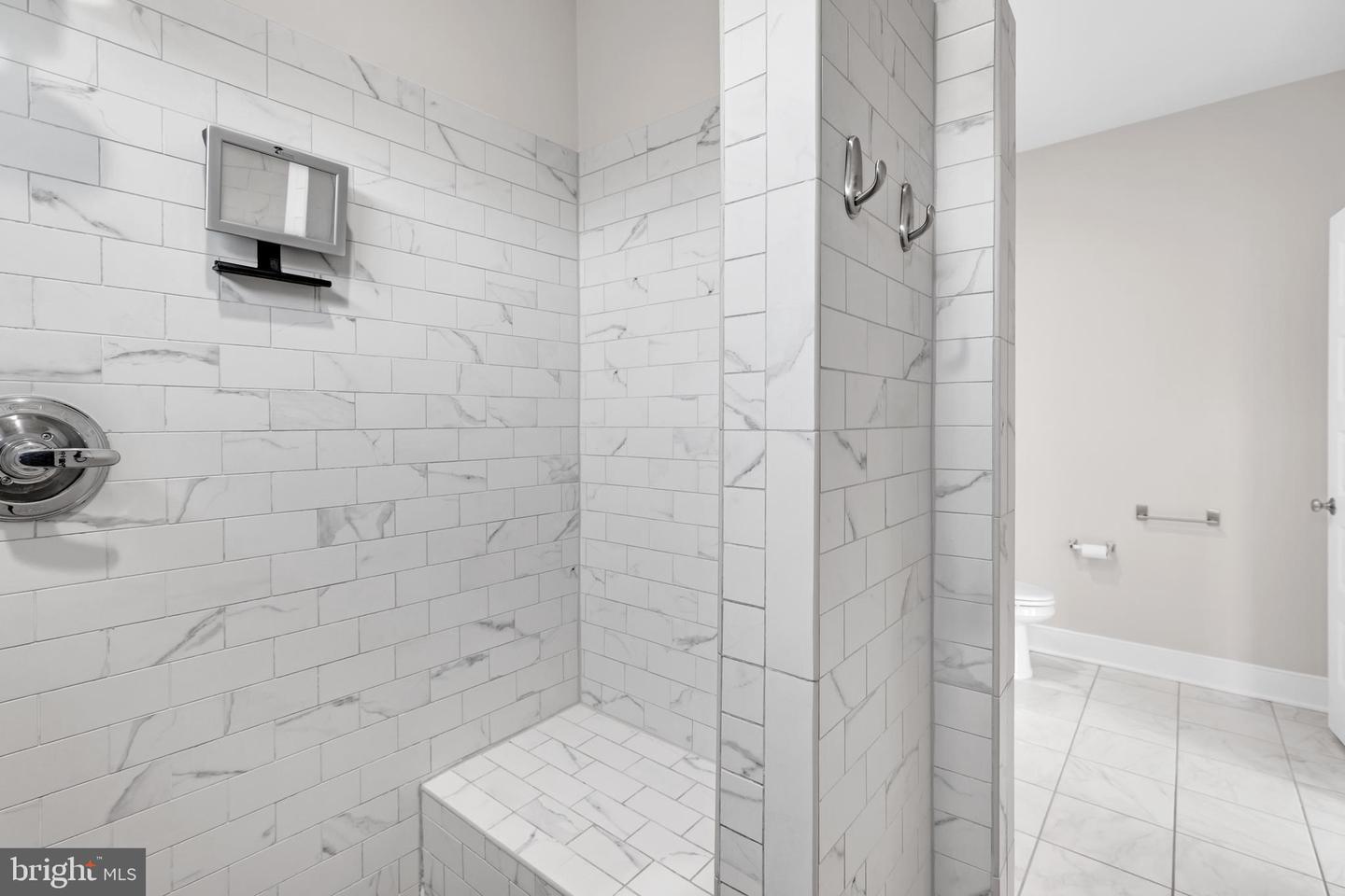 42645 ADEN TER, ASHBURN, Virginia 20148, 3 Bedrooms Bedrooms, ,3 BathroomsBathrooms,Residential,For sale,42645 ADEN TER,VALO2097356 MLS # VALO2097356
