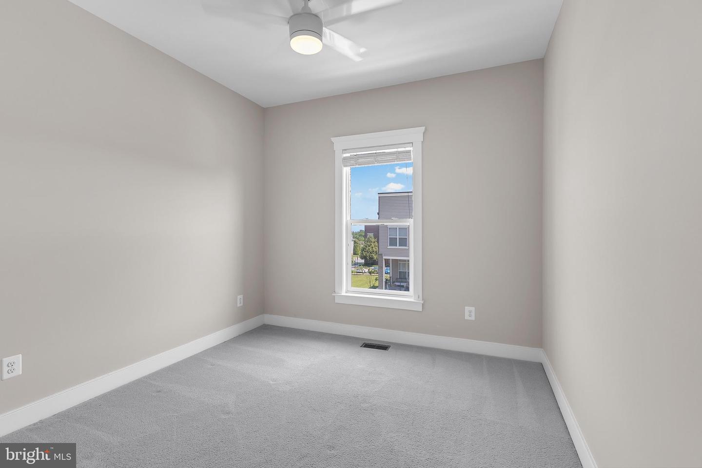 42645 ADEN TER, ASHBURN, Virginia 20148, 3 Bedrooms Bedrooms, ,3 BathroomsBathrooms,Residential,For sale,42645 ADEN TER,VALO2097356 MLS # VALO2097356