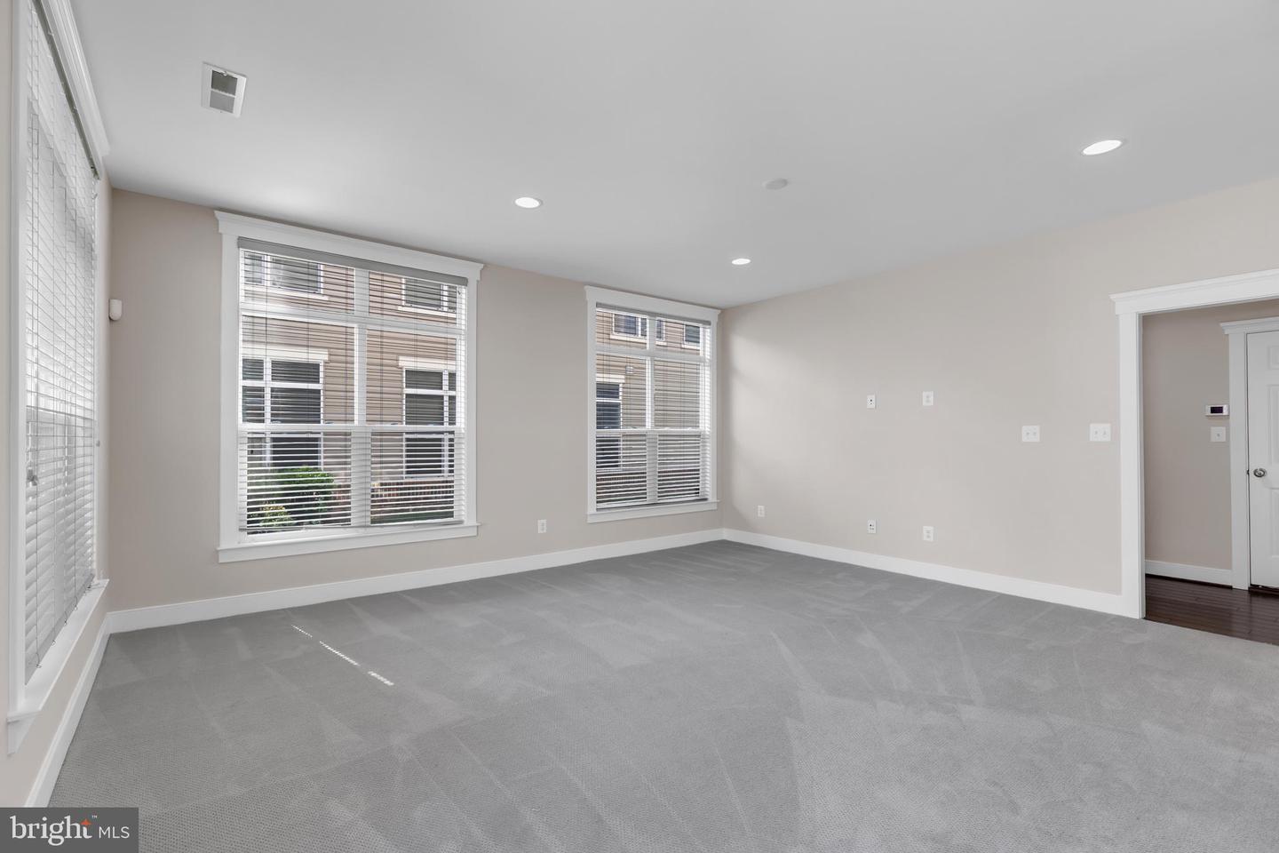 42645 ADEN TER, ASHBURN, Virginia 20148, 3 Bedrooms Bedrooms, ,3 BathroomsBathrooms,Residential,For sale,42645 ADEN TER,VALO2097356 MLS # VALO2097356
