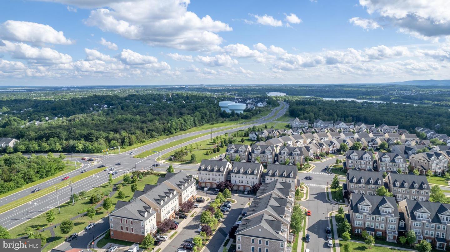 42645 ADEN TER, ASHBURN, Virginia 20148, 3 Bedrooms Bedrooms, ,3 BathroomsBathrooms,Residential,For sale,42645 ADEN TER,VALO2097356 MLS # VALO2097356