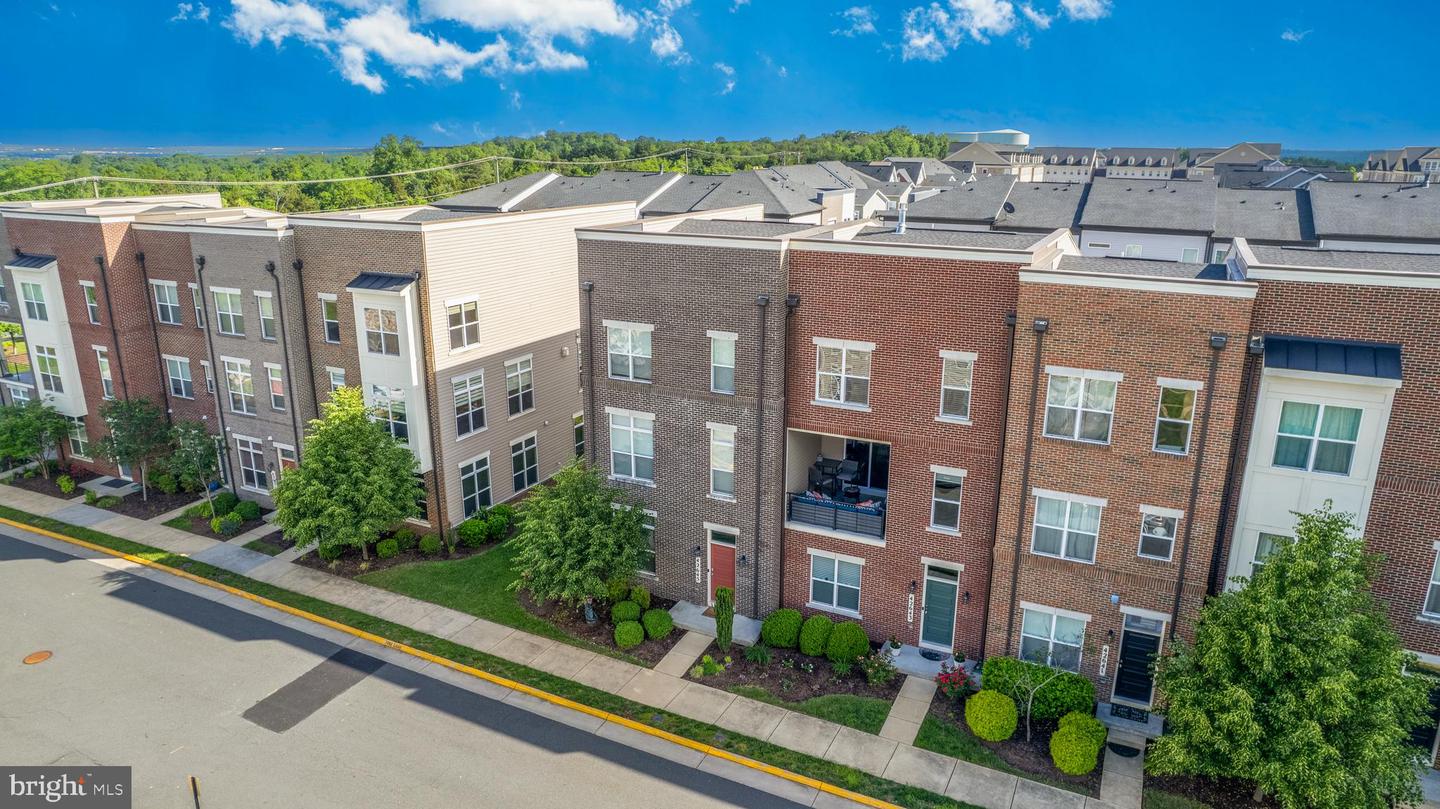 42645 ADEN TER, ASHBURN, Virginia 20148, 3 Bedrooms Bedrooms, ,3 BathroomsBathrooms,Residential,For sale,42645 ADEN TER,VALO2097356 MLS # VALO2097356