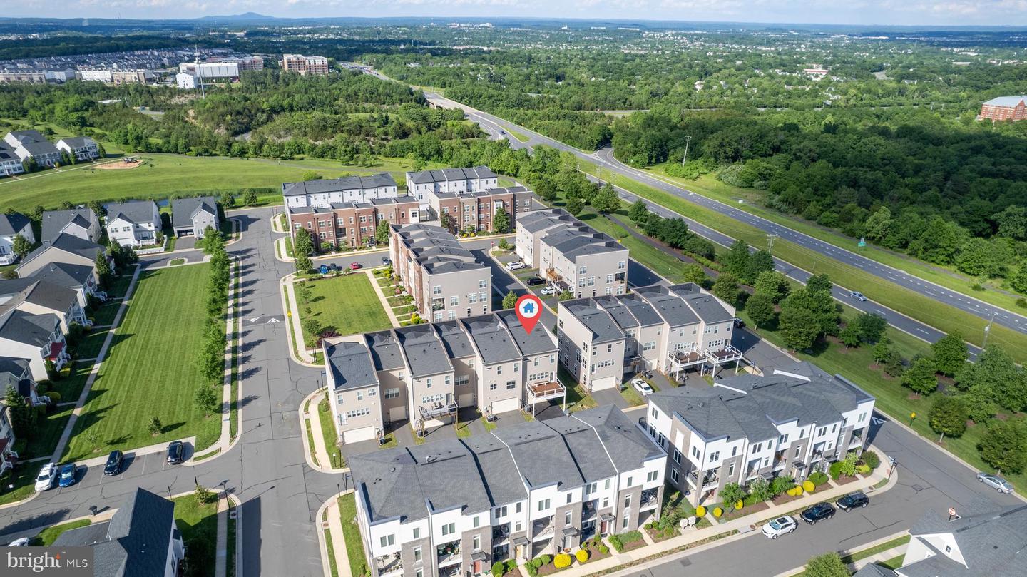 42645 ADEN TER, ASHBURN, Virginia 20148, 3 Bedrooms Bedrooms, ,3 BathroomsBathrooms,Residential,For sale,42645 ADEN TER,VALO2097356 MLS # VALO2097356
