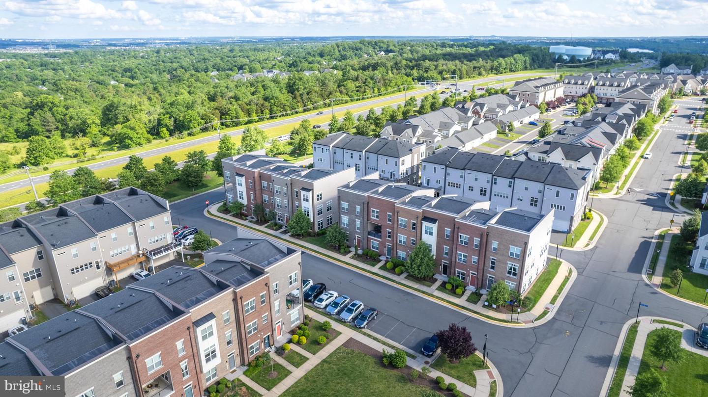 42645 ADEN TER, ASHBURN, Virginia 20148, 3 Bedrooms Bedrooms, ,3 BathroomsBathrooms,Residential,For sale,42645 ADEN TER,VALO2097356 MLS # VALO2097356