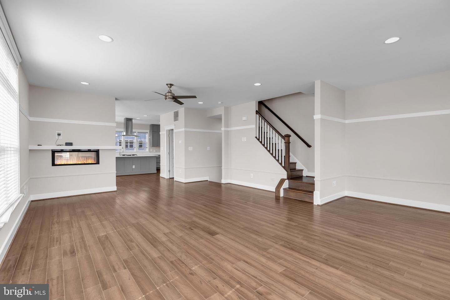 42645 ADEN TER, ASHBURN, Virginia 20148, 3 Bedrooms Bedrooms, ,3 BathroomsBathrooms,Residential,For sale,42645 ADEN TER,VALO2097356 MLS # VALO2097356