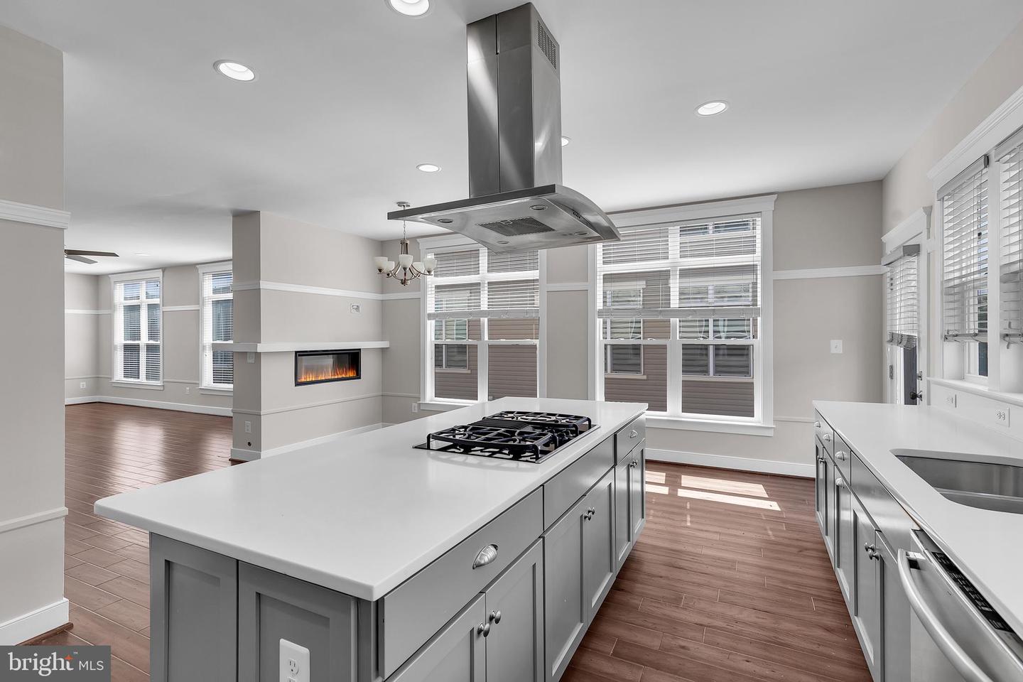 42645 ADEN TER, ASHBURN, Virginia 20148, 3 Bedrooms Bedrooms, ,3 BathroomsBathrooms,Residential,For sale,42645 ADEN TER,VALO2097356 MLS # VALO2097356
