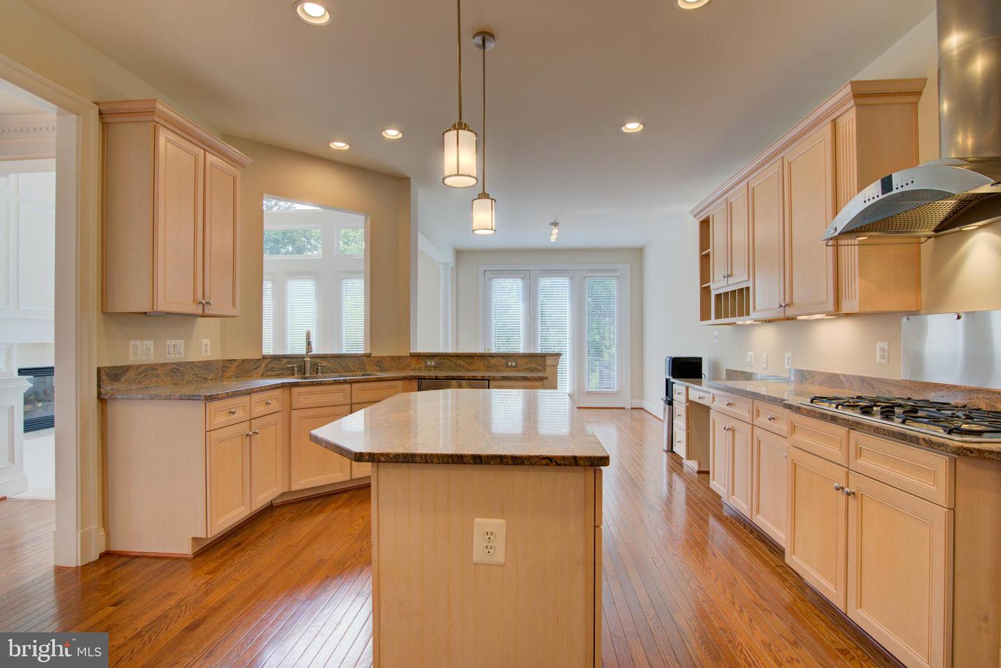 43710 BURNING SANDS TER, LEESBURG, Virginia 20176, 4 Bedrooms Bedrooms, ,4 BathroomsBathrooms,Residential,For sale,43710 BURNING SANDS TER,VALO2097362 MLS # VALO2097362